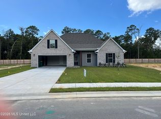 5845 Tile Fish Dr, Ocean Springs, MS 39564