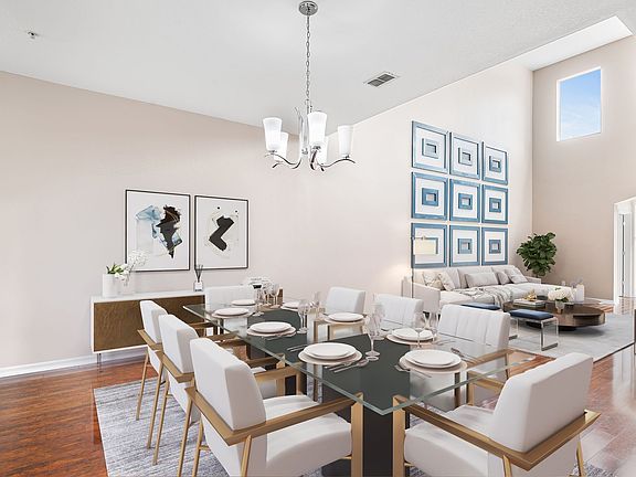 4th image of 10077 Moorshire Cir