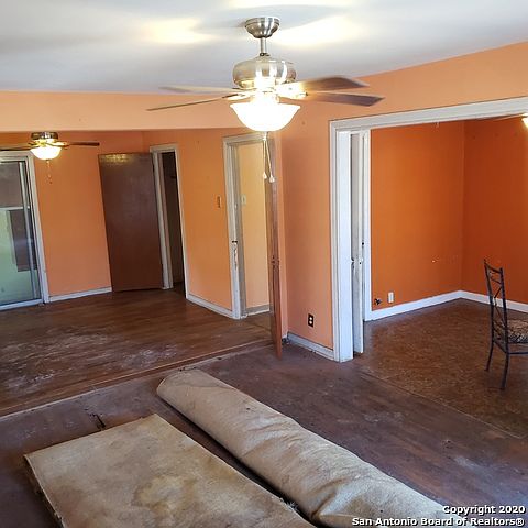 1st image of 1610 W Hildebrand Ave