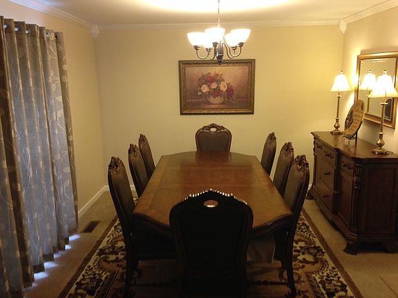 3rd image of 307 Melba Ave