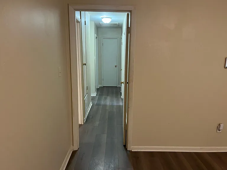 802 Nancy St — Photo 2