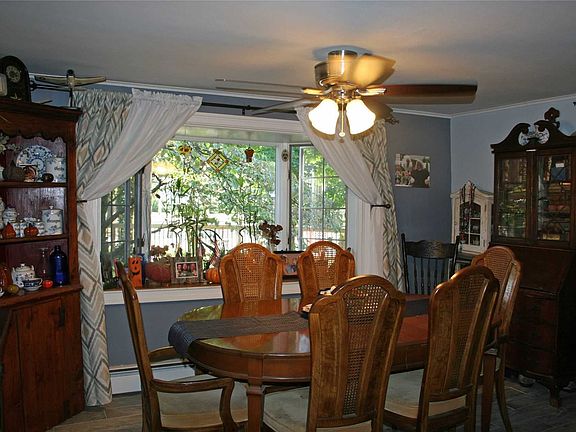 2nd image of 1025 Bellmore Ave