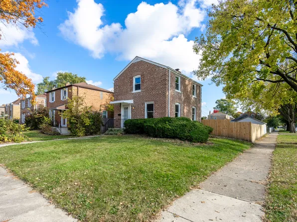 4247 Anna Ave, Lyons, IL 60534