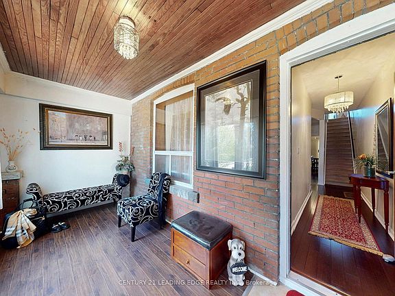 4th image of 286 Glenholme Ave