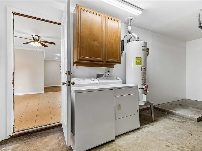 1607 Willowby Dr — Photo 14