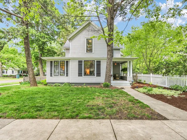 1020 W Church St, Champaign, IL 61821