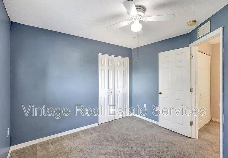 720 Newton Ave S — Photo 10