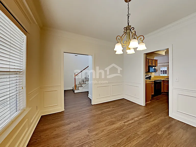 5125 Macarthur Ave — Photo 7