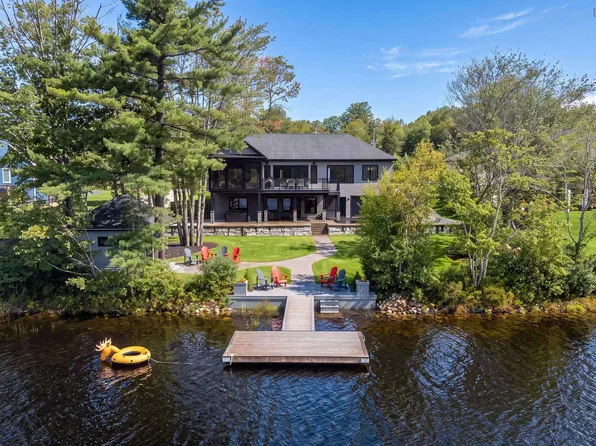 70 Everlina Ln, Halifax, NS B2T 0T3