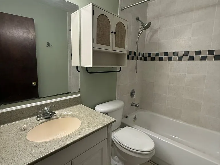 3600 SW 19th Ave #51 — Photo 23