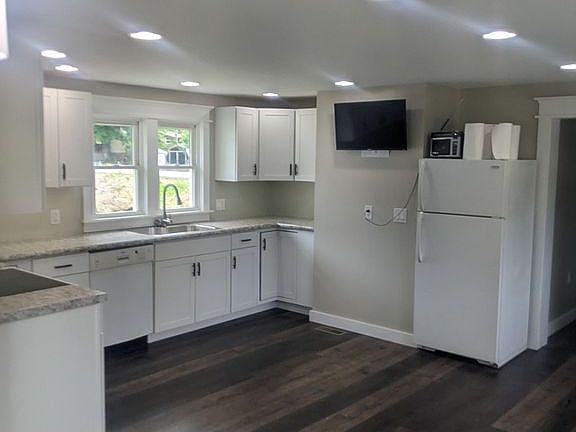 wrap around cabinets