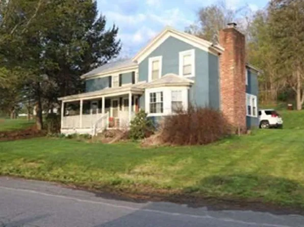 180 Franklin Valley Rd, Dalton, PA 18414