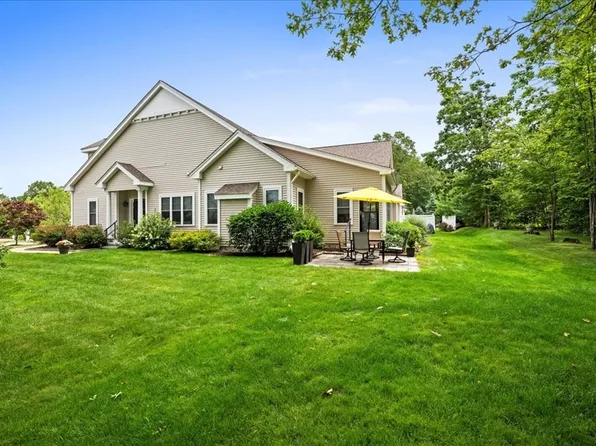 14 Primmett Ln #14, Worcester, MA 01609