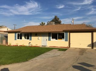 996 Sycamore Ave, Lindsay, CA 93247