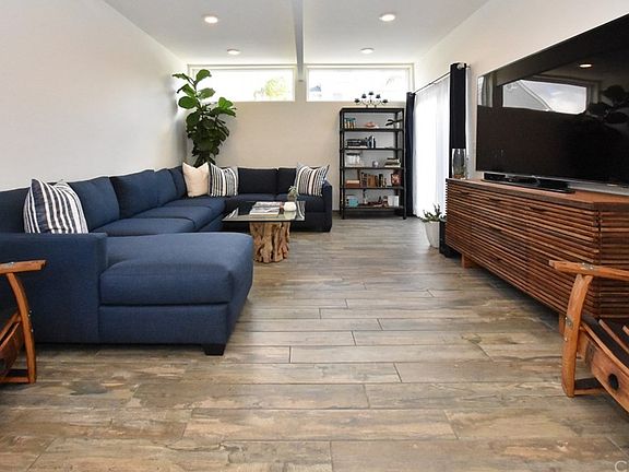 4th image of 455 62nd St