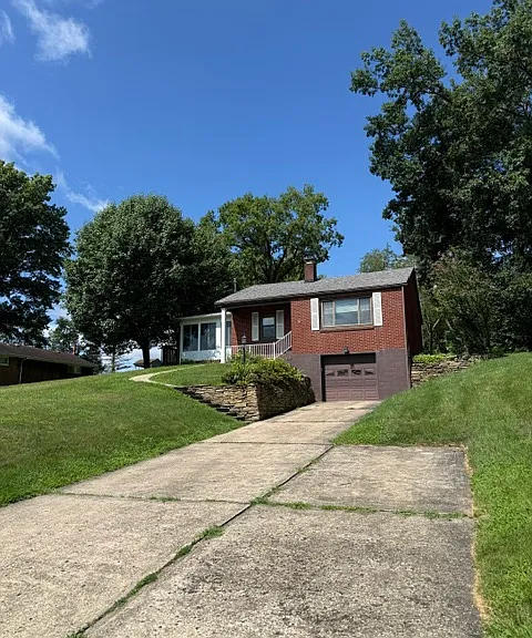 118 Judith Dr — Photo 2