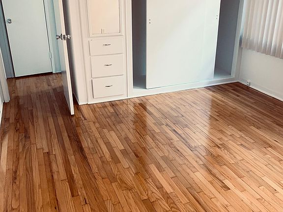4th image of 126 Bicknell Ave APT 4