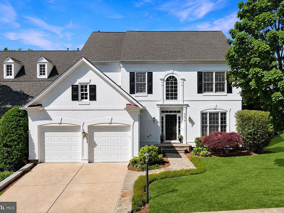 1st image of 5276 Winter View Dr