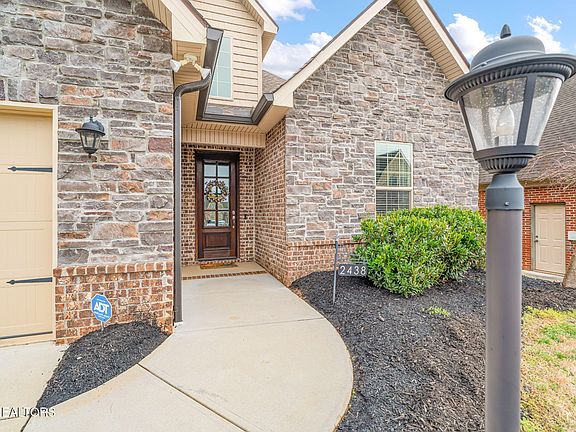 4th image of 2438 Water Valley Way