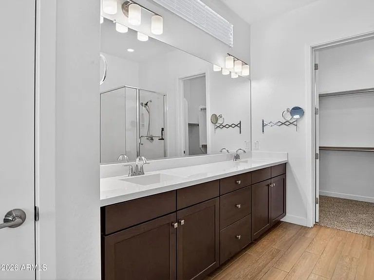 810 E Hopi Trl — Photo 10