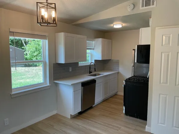 1605 Hawthorne Ln, Plano, TX 75074