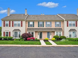 103 Pinetree Ct, Pottstown, PA 19464