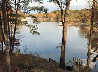 114 McNaron Ln, Mooresville, NC 28117