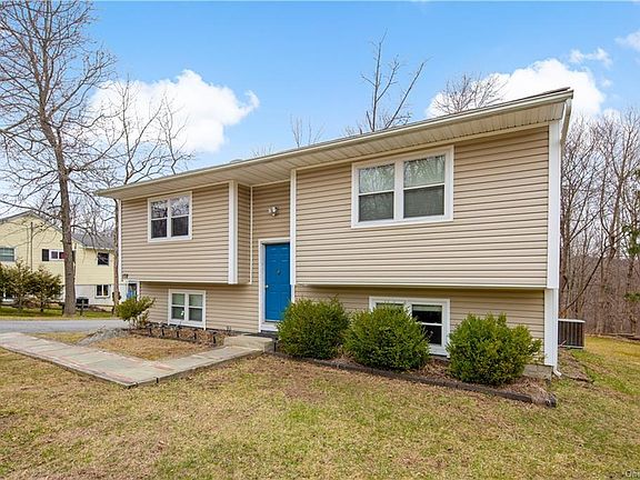 3rd image of 178 Longfellow Dr