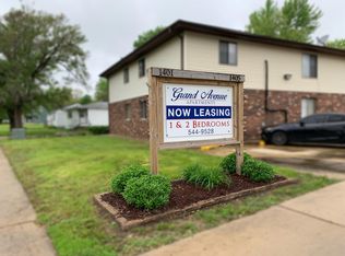 1405 N Grand Ave W APT 7, Springfield, IL 62702