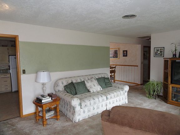 5th image of 908 Olsen Dr