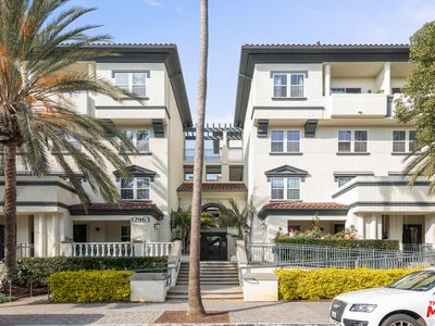 12963 Runway Rd APT 405, Playa Vista, CA, 90094