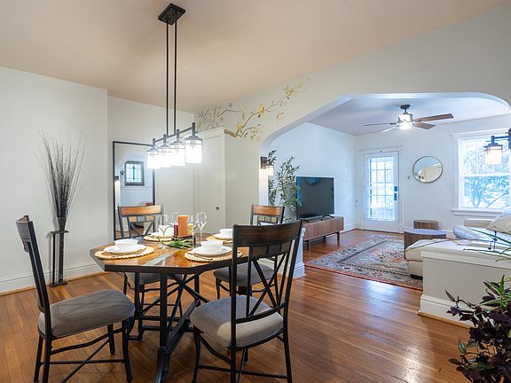 3rd image of 5048 Miami St #1