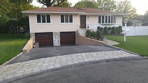 2 Car Garage