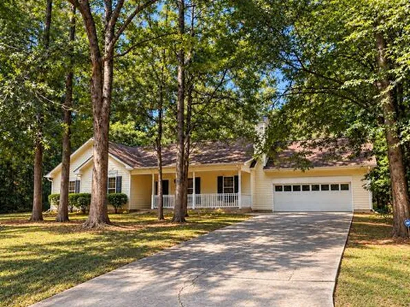 255 Lakeside Dr, Covington, GA 30016