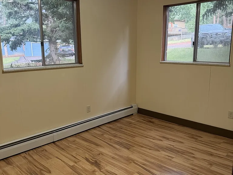 904 W Lorraine Ave — Photo 28
