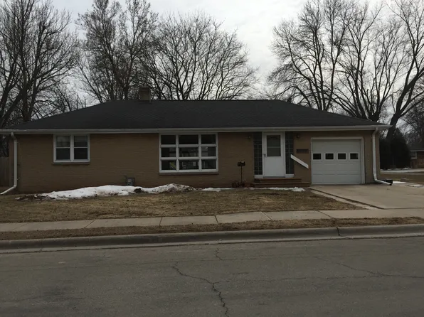 1269 Langlade Ave, Green Bay, WI 54304