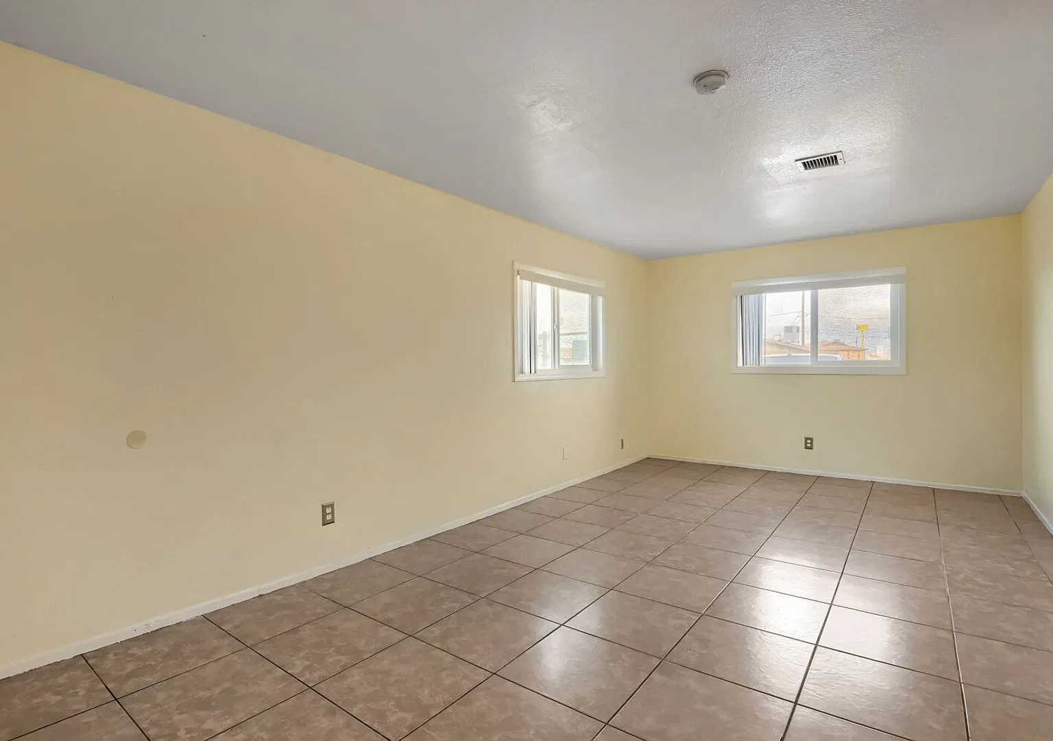 2-Bedroom Home with Large Backyard, Covered Patio & Laundry Room — Photo 3