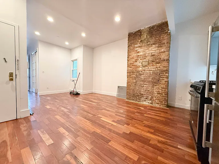 1424 Flatbush Ave #2 — Photo 5