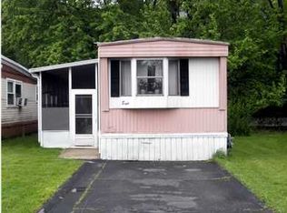 191 Route 9 TRLR 8, Englishtown, NJ 07726