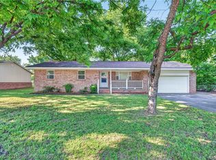 520 E El Paso St, Greenwood, AR 72936