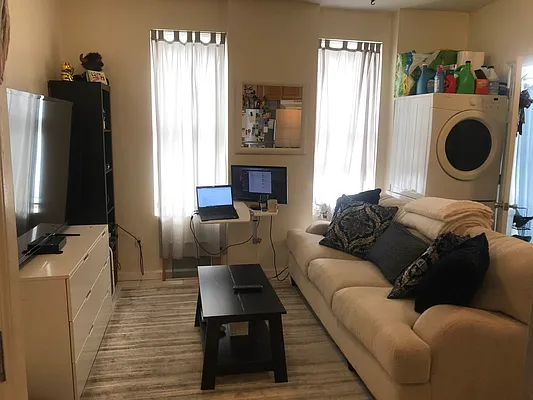 Rented by East Williamsburg Realty Inc | media 4