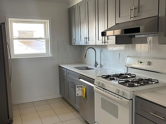 4th image of 1631 Ohm Ave Floor 1