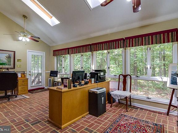 4th image of 10011 Montelago Ln