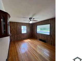 5262 N 50th St, Milwaukee, WI 53218