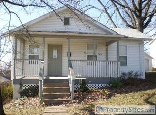 907 N Mill St, Festus, MO 63028