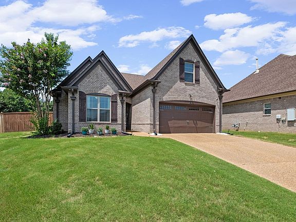 2nd image of 9250 Windy Meadow Ln