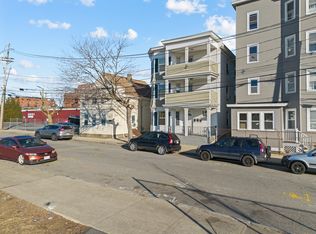 185-193 Chestnut St, Lawrence, MA 01841