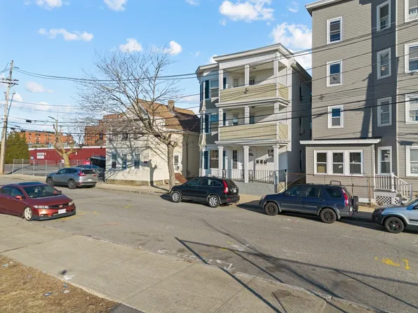 185-193 Chestnut St, Lawrence, MA 01841