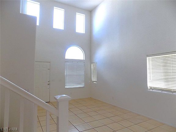 3rd image of 6009 Ambleshire Ave