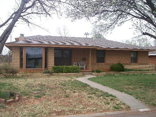 1st image of 805 Shore Dr